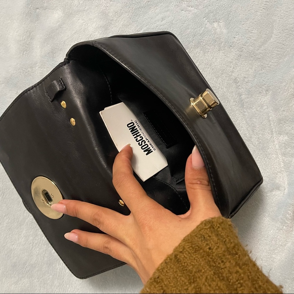 Vintage moschino handbag - Picture 2 of 3